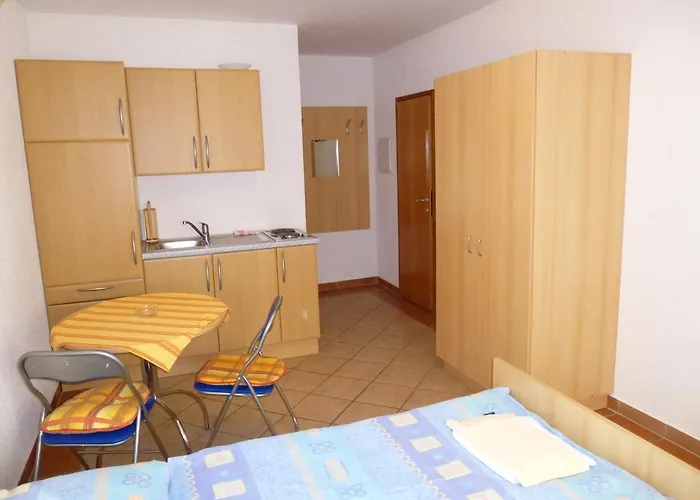 Rosmarin Apartman *