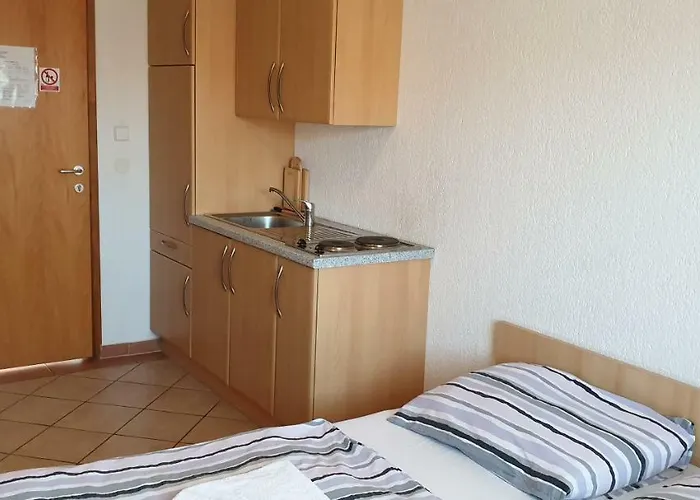 Rosmarin Apartamento Omišalj