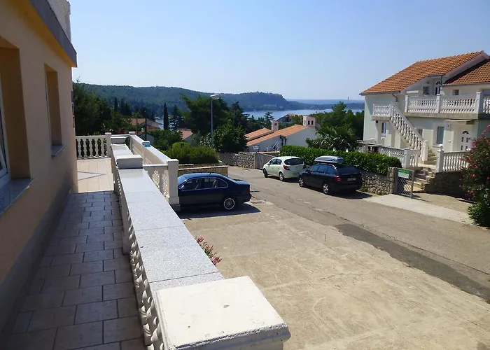 Διαμέρισμα Rosmarin *