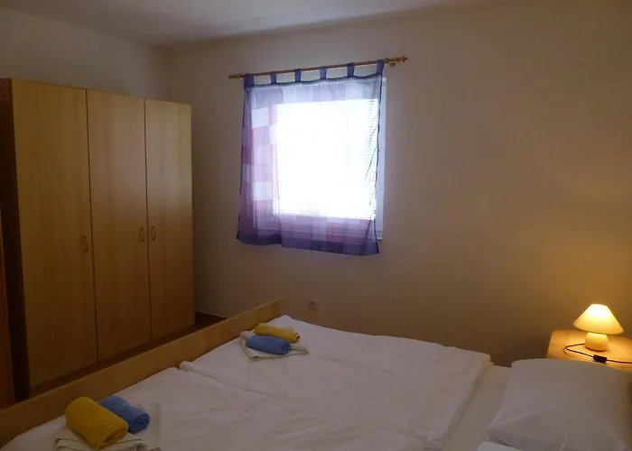 Διαμέρισμα Rosmarin Omišalj