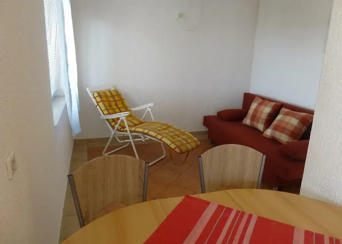 Διαμέρισμα Rosmarin *